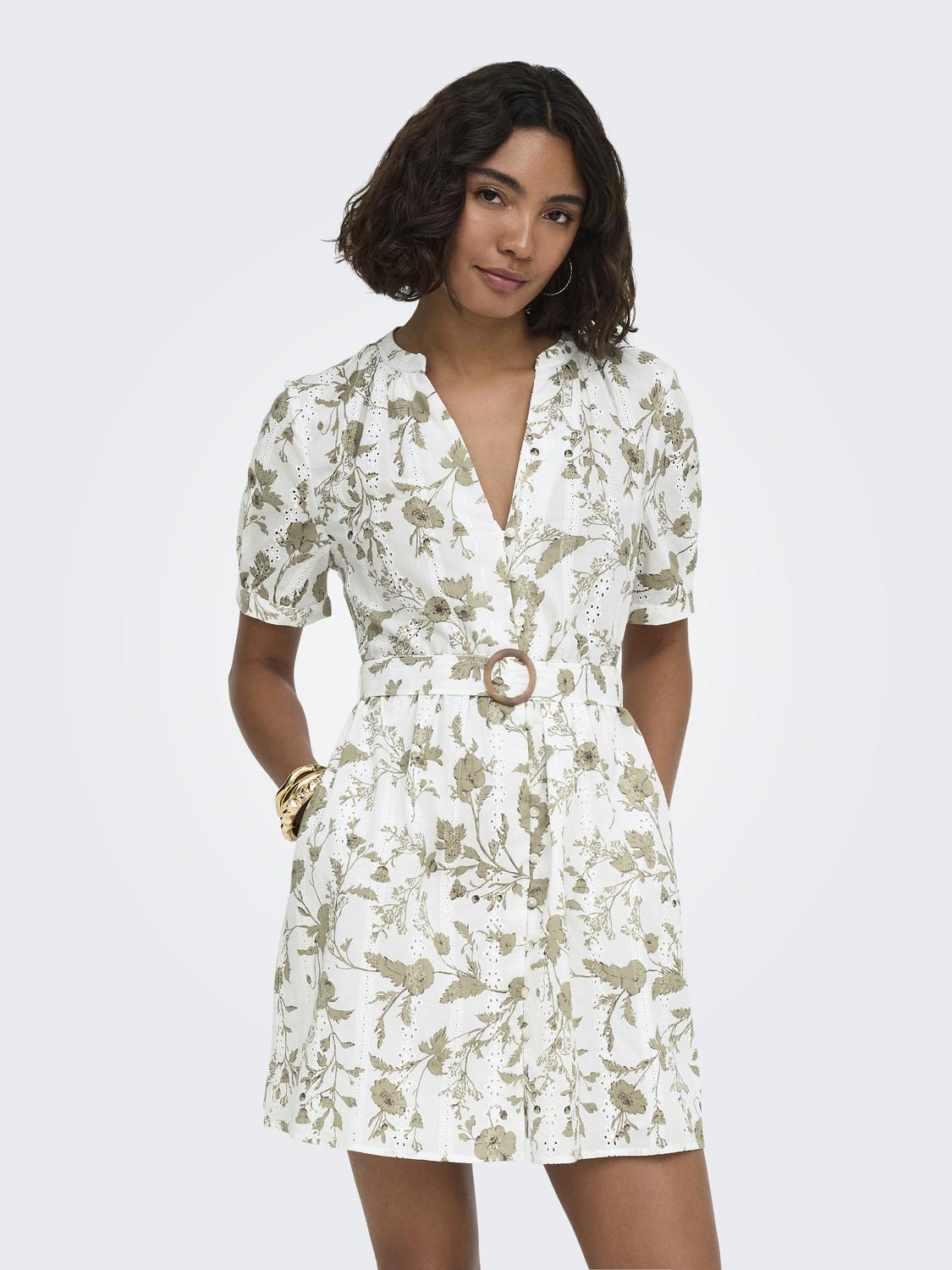 model_shot-front